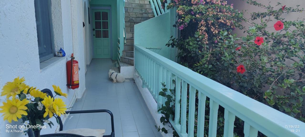 Mary'S Studios Agia Pelagia  Exterior photo