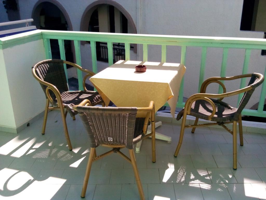 Mary'S Studios Agia Pelagia  Room photo