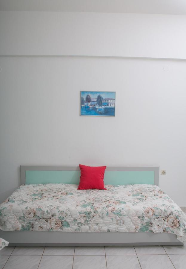 Mary'S Studios Agia Pelagia  Room photo